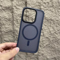 Funda Reforzada Magnética mate para iPhone 11-16 Pro Max con carga inalámbrica MagSafe.